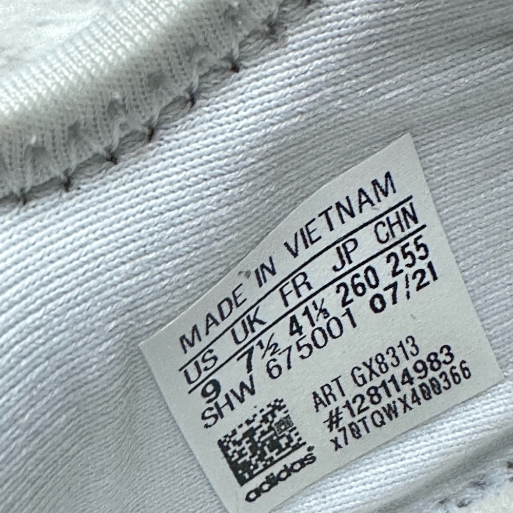 adidas NMD R1 Primeblue Triple White GX8313 women’s size 9 - Picture 4 of 6